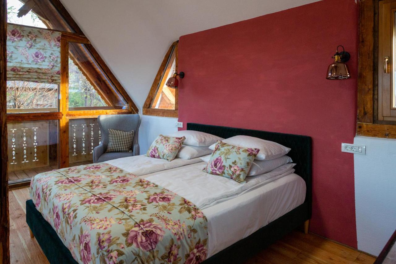 Casele Cu Stuf B&B Haus Ulrike Szelicse Kültér fotó