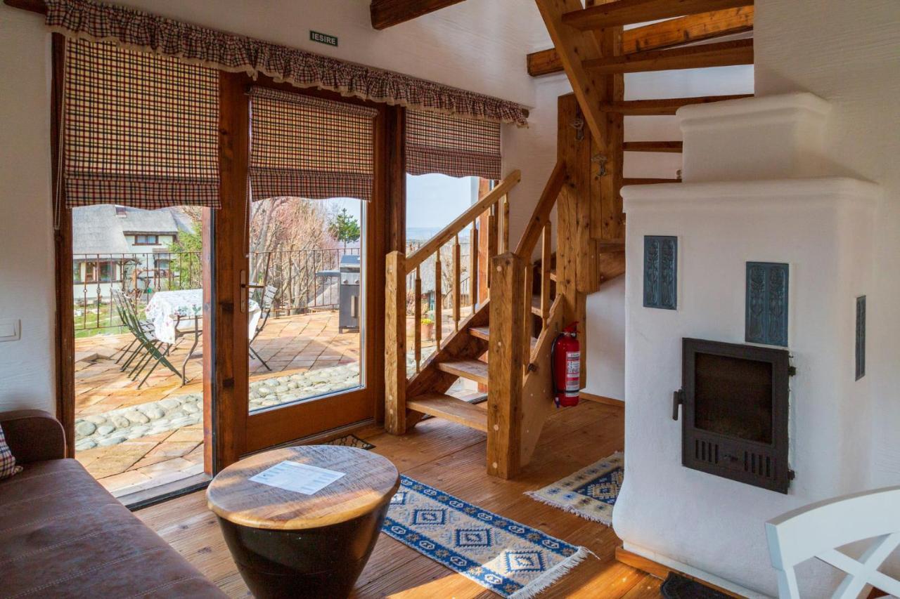 Casele Cu Stuf B&B Haus Ulrike Szelicse Kültér fotó